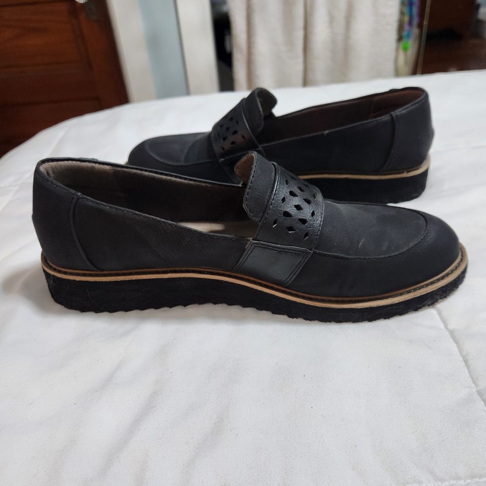 Elegant Black Women's Loafers